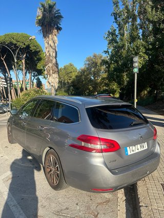Peugeot 308 2016