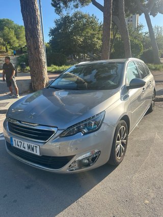 Peugeot 308 2016