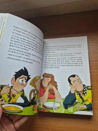 Els Futbolíssims: El misteri del robatori impos...