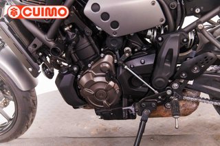 YAMAHA XSR 700