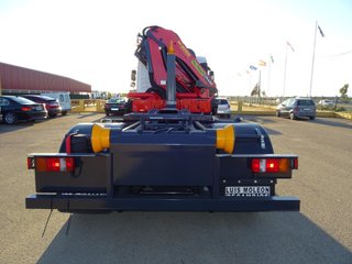 MAN TGM 18 280-CAMIONES GANCHO+GRUA
