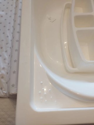 Bañera para bebé blanca y cambiador/colchoneta