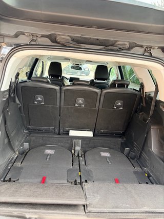 Peugeot 5008 1.2L PureTech Allure 130cv 7 plazas