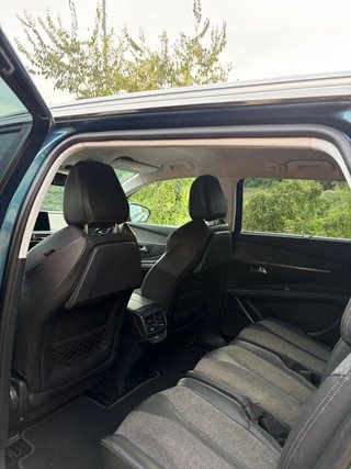 Peugeot 5008 1.2L PureTech Allure 130cv 7 plazas