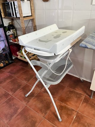 Bañera y Cambiador Plegable para Bebé