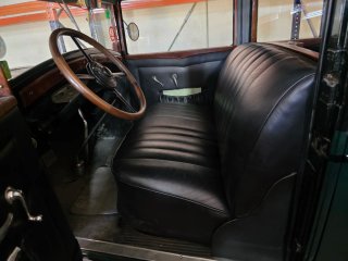 Chrysler series 80 Imperial Sedan  1928