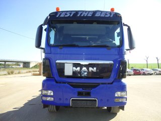MAN TGA 26 440-CAMIONES GANCHO