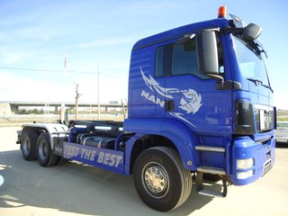 MAN TGA 26 440-CAMIONES GANCHO