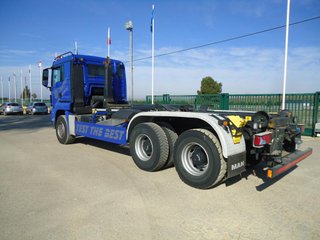 MAN TGA 26 440-CAMIONES GANCHO