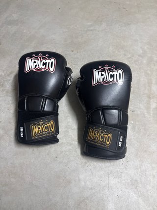 Guantes de Boxeo Impacto 16 oz