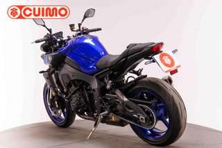 YAMAHA MT 10