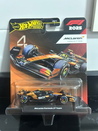 Hot Wheels McLaren F1 2025