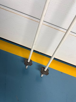Esquís Atomic Junior 140cm con Fijaciones y Palos