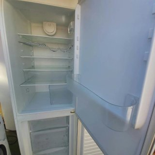 Nevera Zanussi blanca