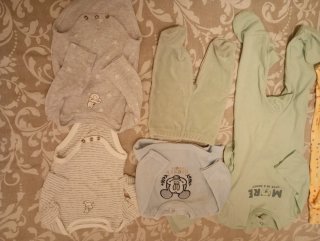 Lote de prendas para bebé 0-3 meses