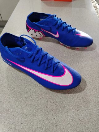 Botas de fútbol Nike Mercurial Talla 43
