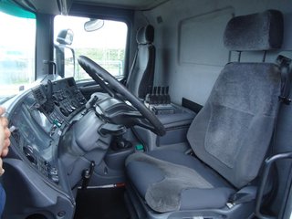 Scania 124G 420-CAMIONES GANCHO