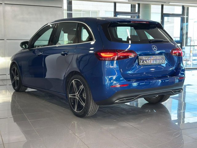 Mercedes-Benz B220 4 MATIC MICROHIBRIDO B220 4 MATIC MICROHIBRIDO