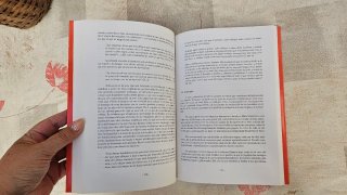 Las bordadoras de mantones de manila de Sevilla