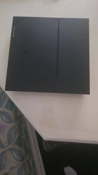 PlayStation 4 (PS4) con 3 juegos ESCUCHO OFERTAS