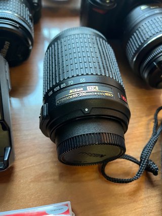 Pack 2 Cámaras Nikon D5600 y D3100 con Accesorios