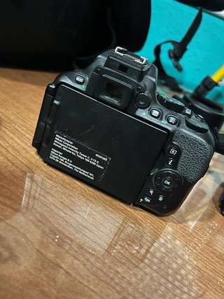 Pack 2 Cámaras Nikon D5600 y D3100 con Accesorios