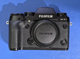 Fujifilm X-T1 con obiettivo Fujinon 18-55mm