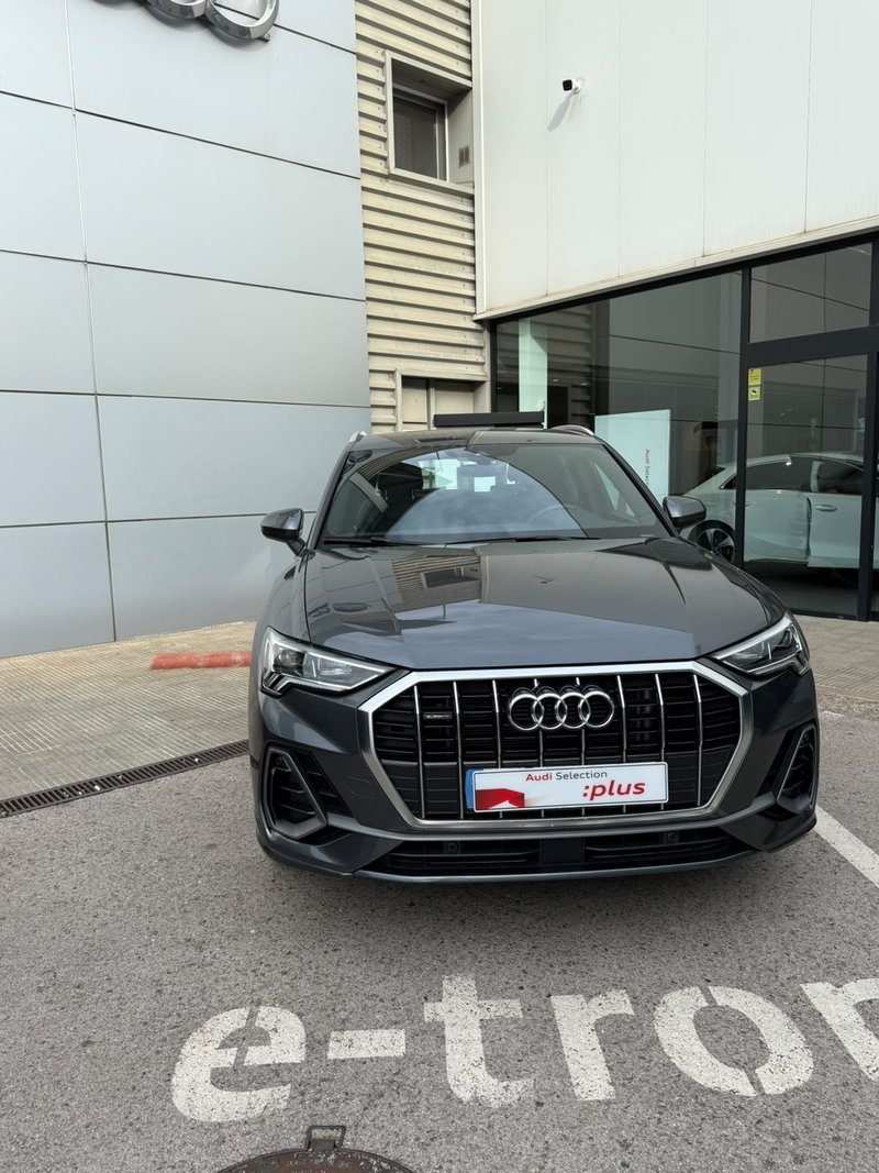 Audi Q3 2022, foto 2
