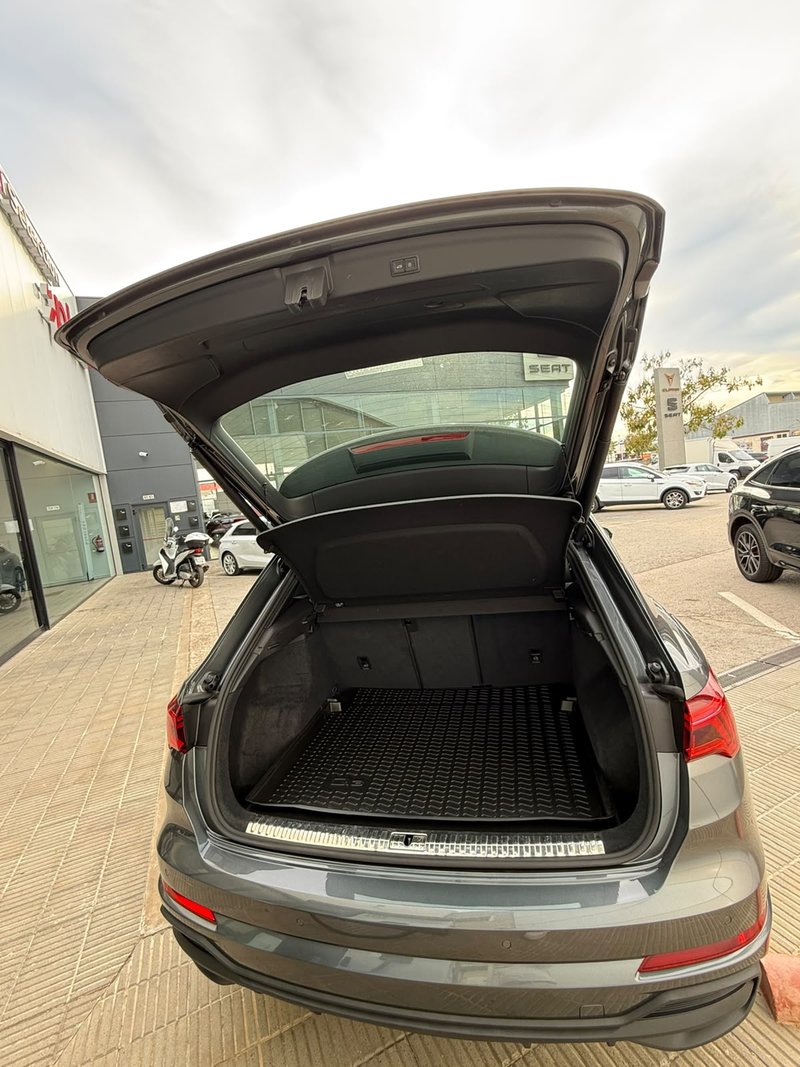 Audi Q3 2022, foto 7