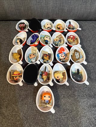 Kinder Joy One Piece Figuras