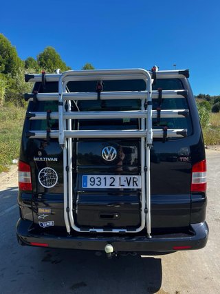 Se vende Volkswagen Multivan 2006