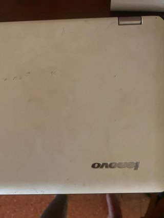 Portátil Lenovo Blanco Compacto