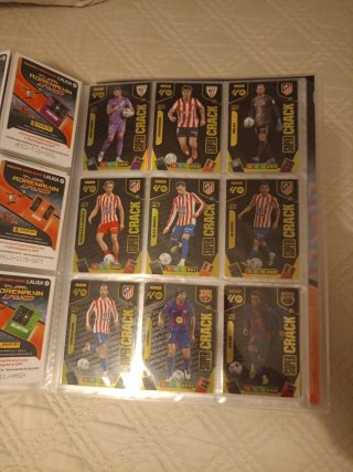 Álbum Adrenalyn XL 2025-26 Panini