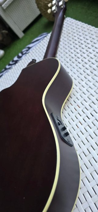 Yamaha APXT2 Guitarra Electroacústica