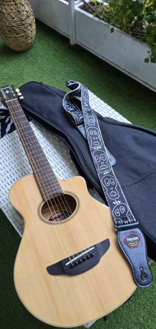 Yamaha APXT2 Guitarra Electroacústica