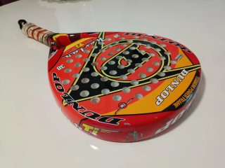 Paletero y palas de pádel