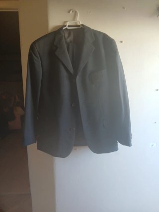 Traje de hombre gris