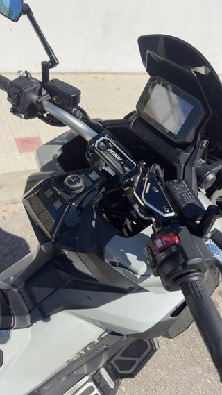 Honda XADV 750
