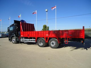 Volvo FM 330-CAMIONES GRUAS