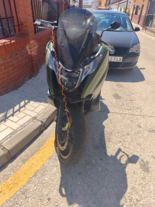 Honda Integra 750