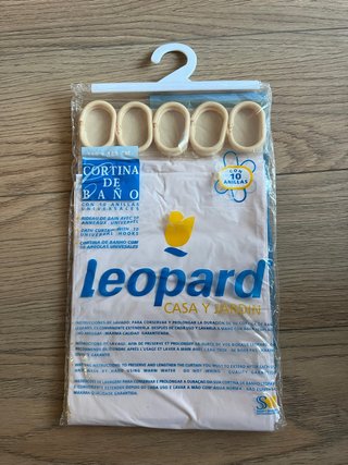 Cortina de Baño Leopard con 10 Anillas