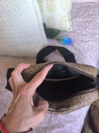 Bandolera Guess Beige y Marrón
