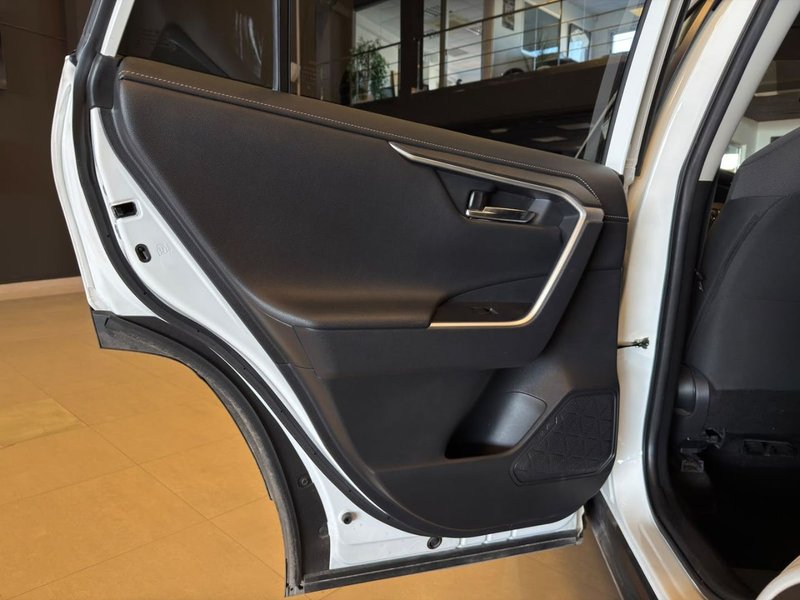 Toyota RAV4 2.5l 220H Advance 4WD (2021) 2021, foto 16