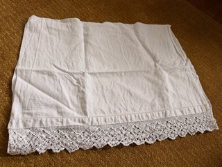 Set 2 teli lino ricamo pizzo