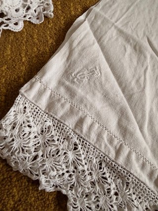 Set 2 teli lino ricamo pizzo