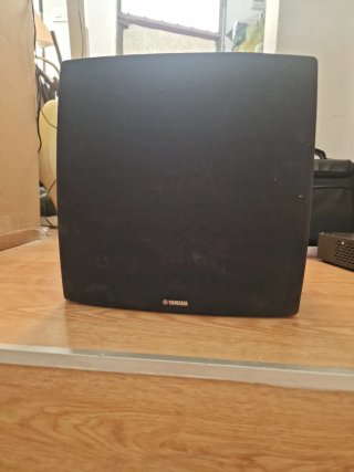 Subwoofer Yamaha NS-SW380