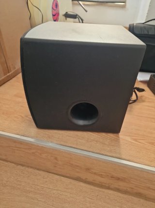 Subwoofer Yamaha NS-SW380