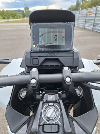 Honda ADV 350