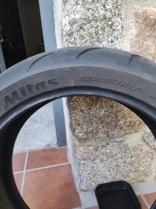 Neumático de Moto Mitas evo deportivo
