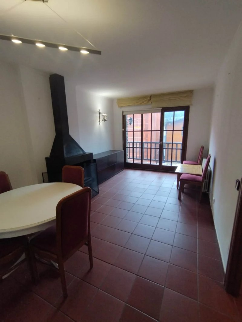 2-bedroom flat for rent in El Vilar, Canillo · 2 of 6